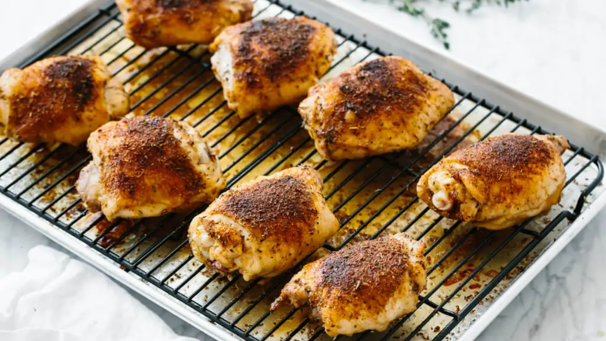 How Long Do You Cook Chicken Thighs? - Cully's Kitchen
