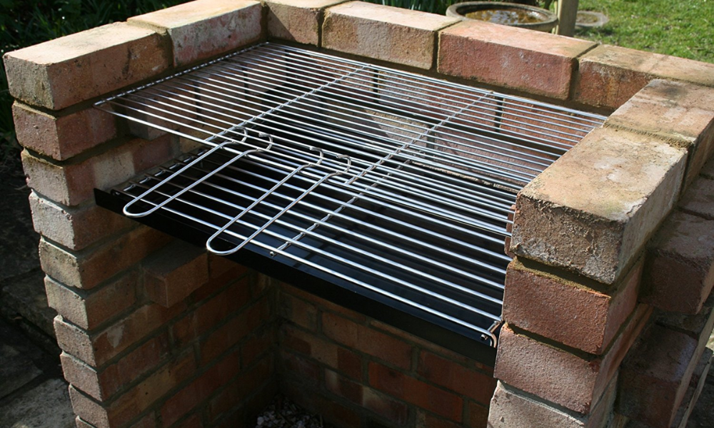 How to Build a Brick BBQ with Chimney?
